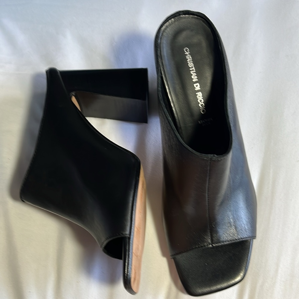 Christian Di Riccio black leather slide on mules chunk heel open toe size 9/40